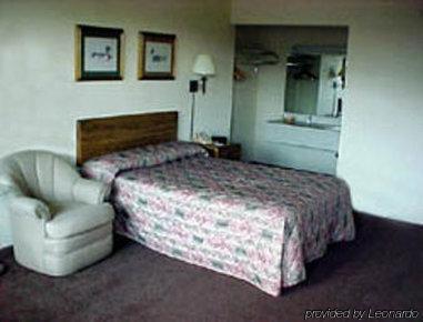 Days Inn Lansing South Szoba fotó